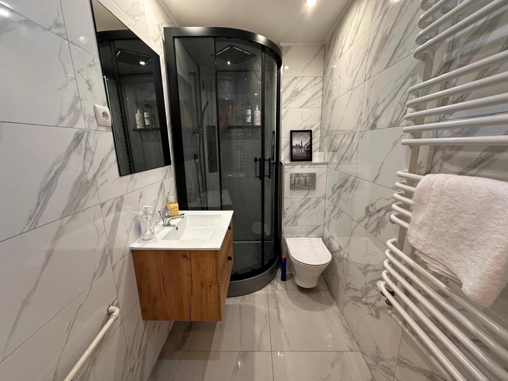Apartamenty Ktw Central Station Katovice Exteriér fotografie