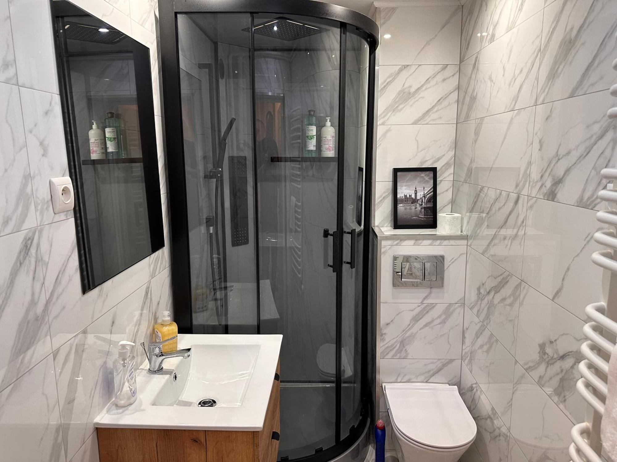 Apartamenty Ktw Central Station Katovice Exteriér fotografie